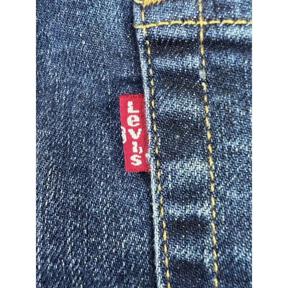 Levis levis 725